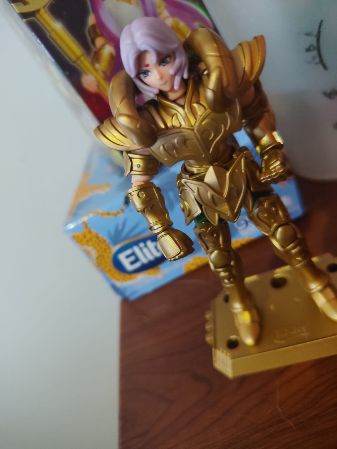 Customer photo review of Figura Sorpresa - Saint Seiya Galaxy Version 03 - Gold Zodiac - Model Kit - BLOKEES