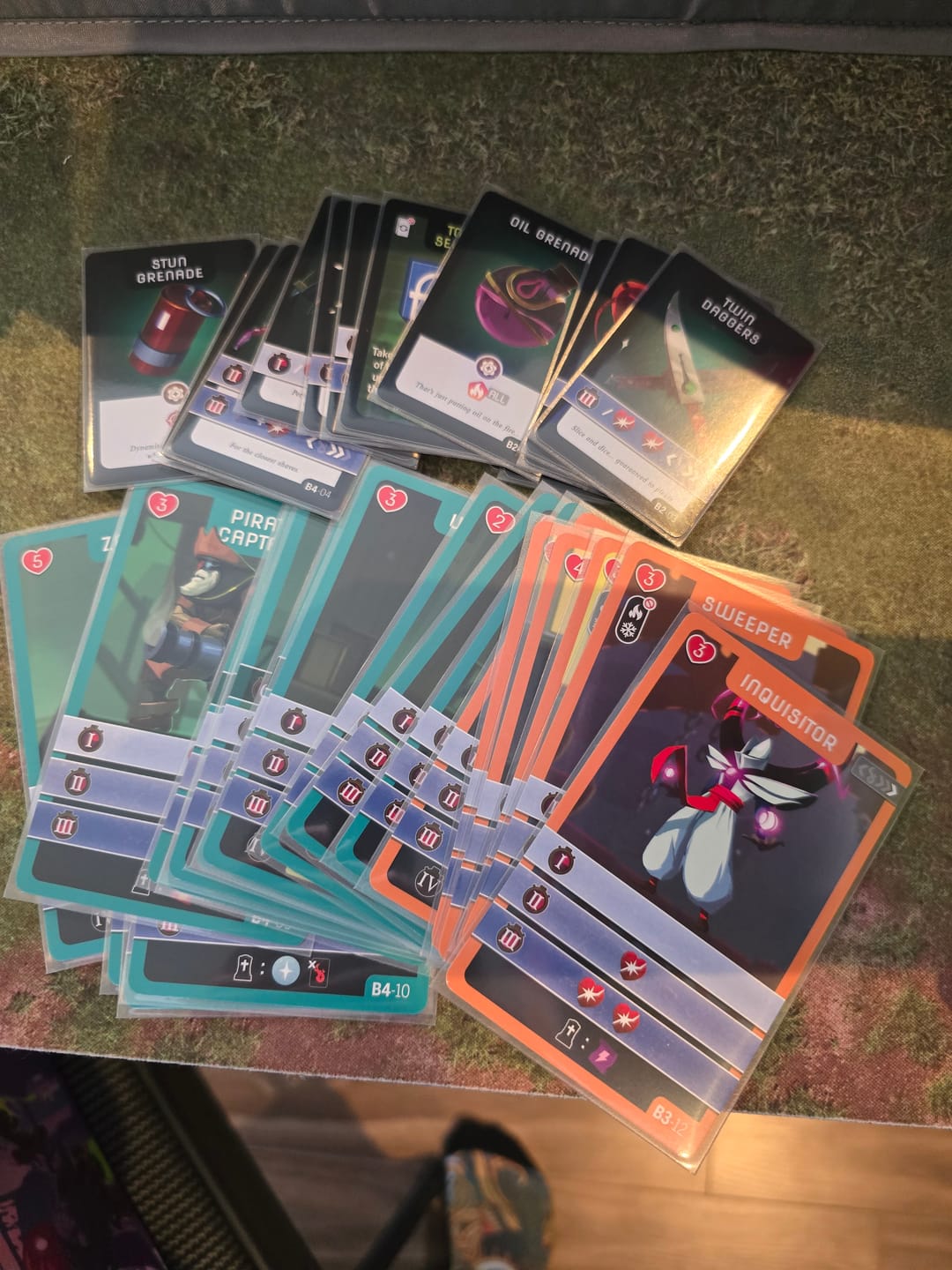 Customer photo review of Dead Cells: The Rogue-Lite Board Game Card Sleeve Kit