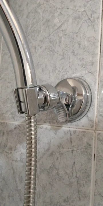 Customer photo review of Adjustable Suction Cup Shower Head Holder (No Drill)