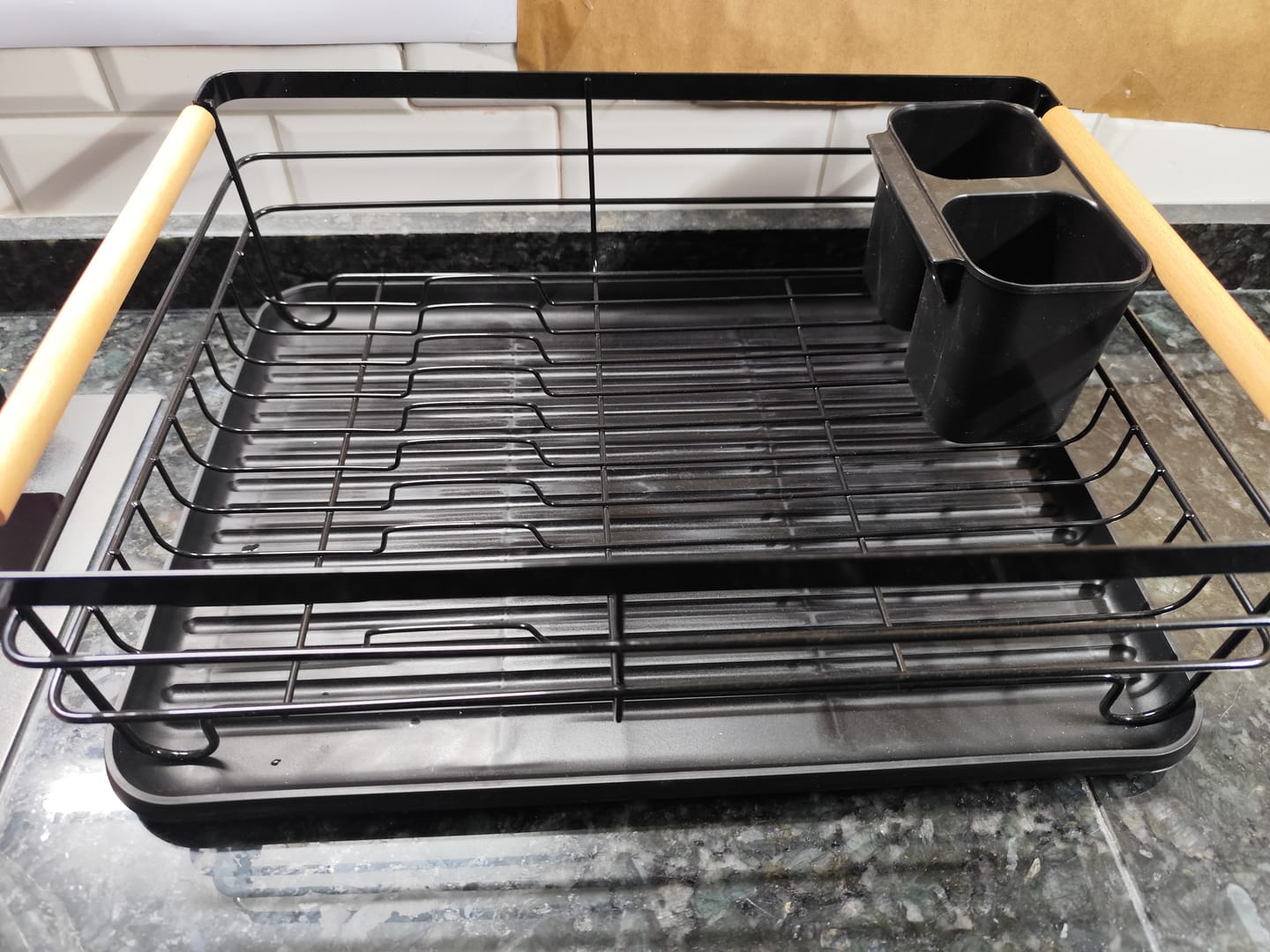 Customer photo review of Escurridor Nordico Secaplatos Vajilla Con Bandeja y Madera