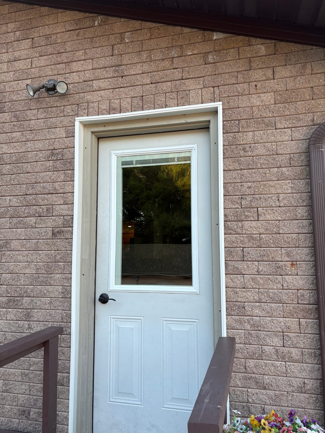 Customer photo review of Raise & Lower Blinds Glass and Frame Kit (Half Lite)