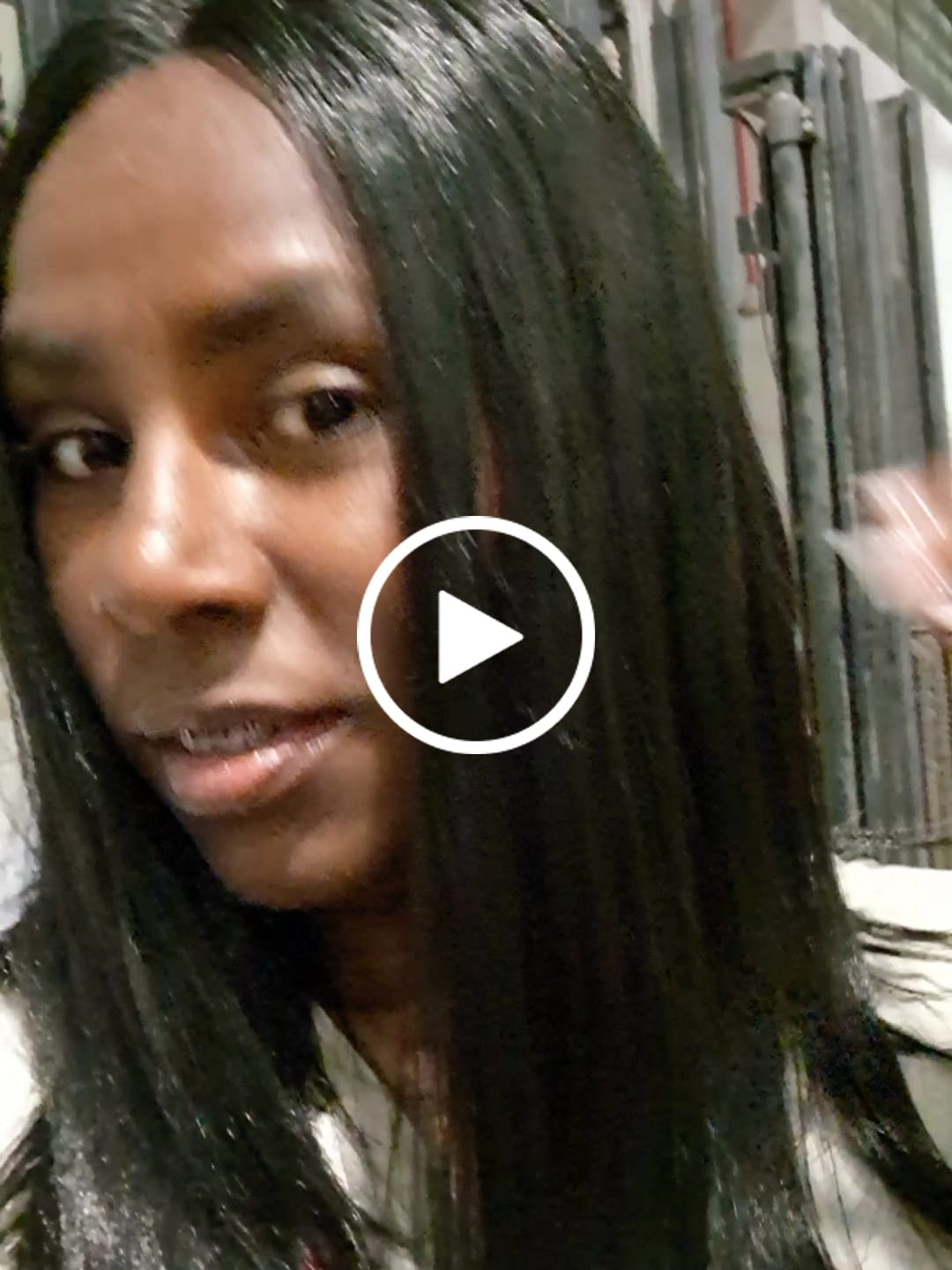 Customer video review of Lace Front Mavie Preta Longbob Lisa