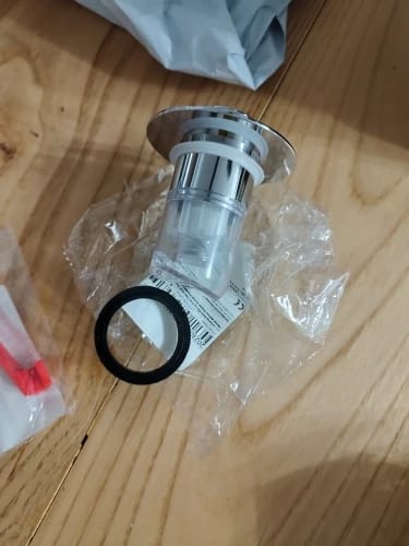 Customer photo review of Calviro SafeCatch™ Wastafelstop