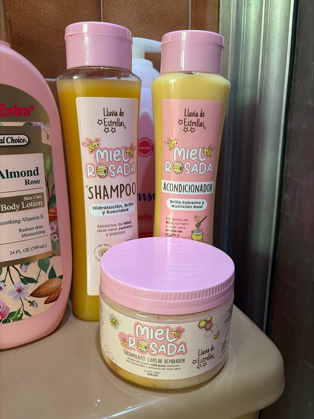 Customer photo review of LINEA MIEL ROSADA