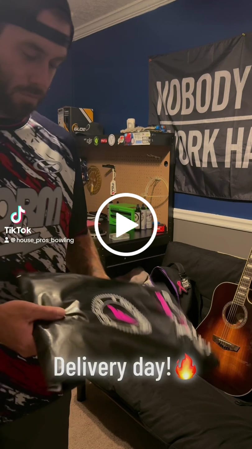 Customer video review of Storm - Rocket AI - Bowling Jersey