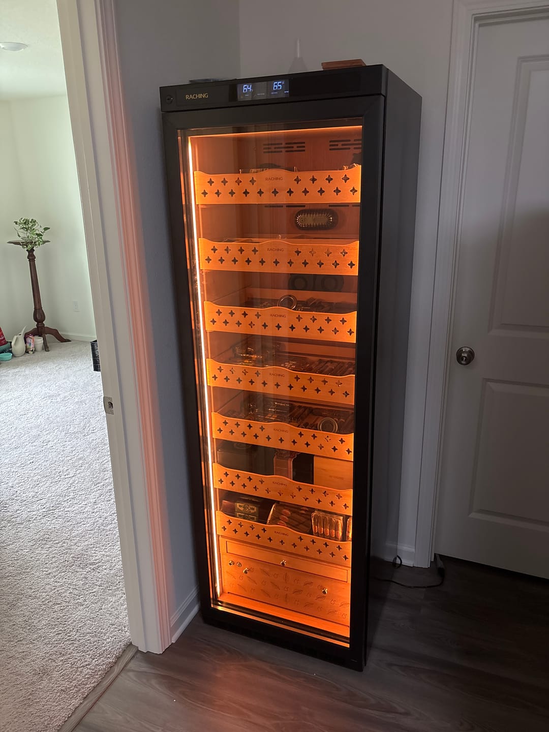 Customer photo review of Raching MON3800A Electric Humidor w/ Ammonia Removal | Holds 1,500 Cigars