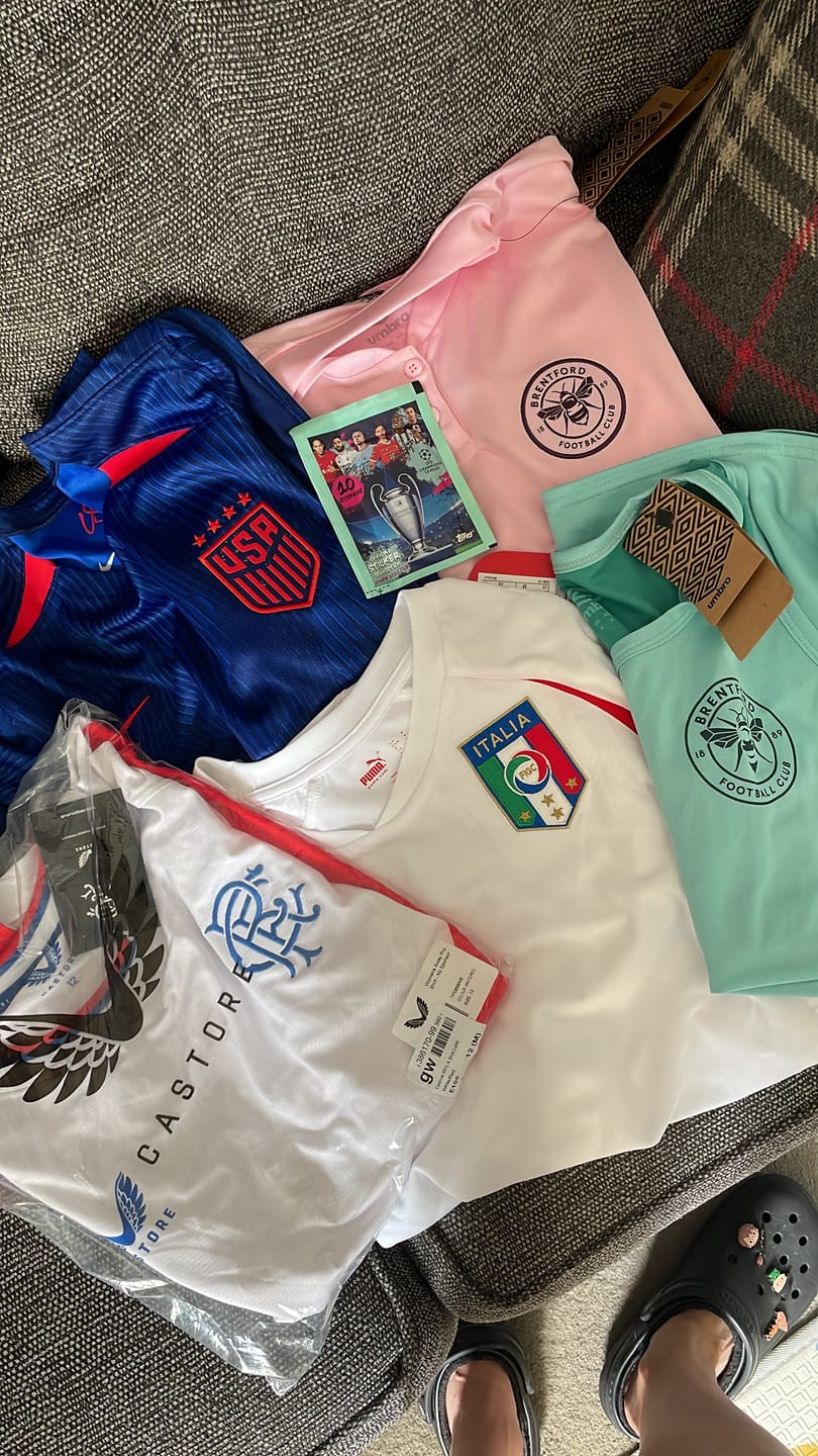 Customer photo review of Women's Football Mystery Gift Plus Box
