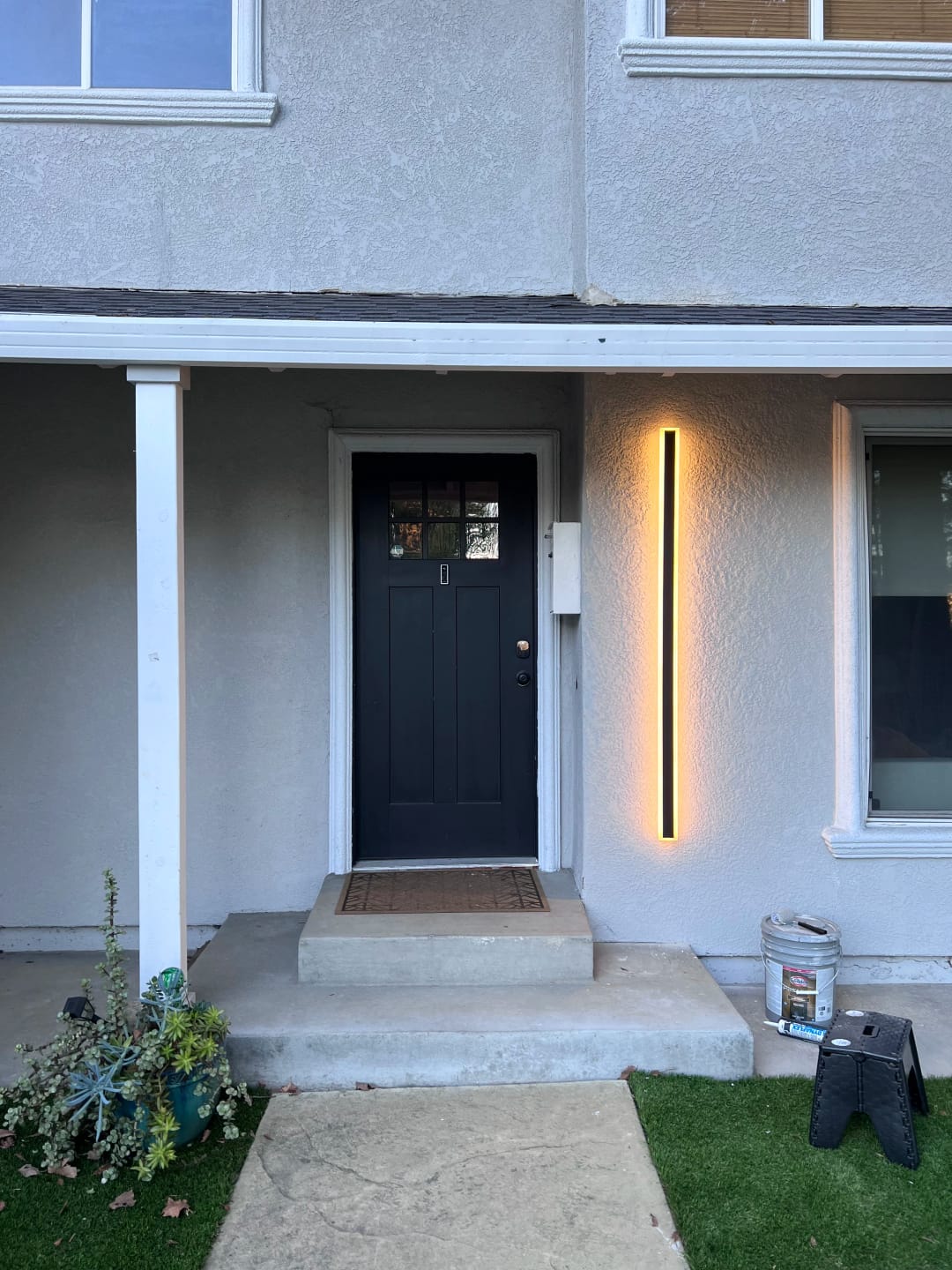 Customer photo review of United Linear LED Outdoor Wall Light, 60–240cm, Dimmable RGB & Warm White