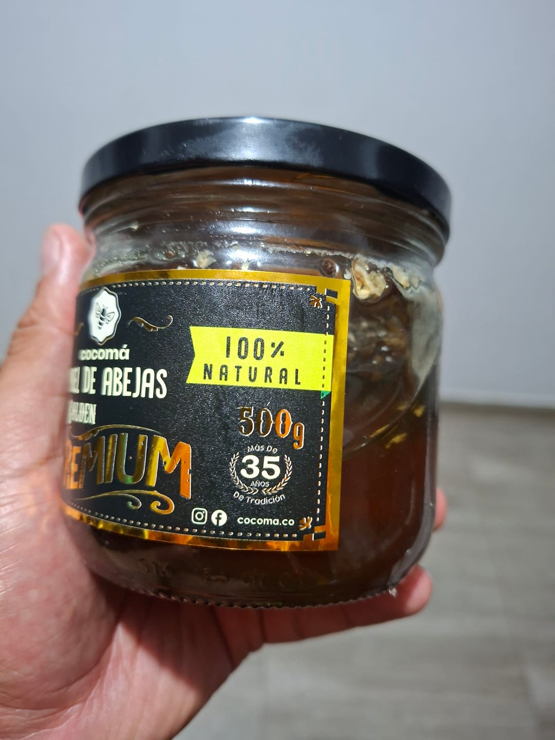 Customer photo review of Miel Con Panal Origen Tierra Alta Córdoba