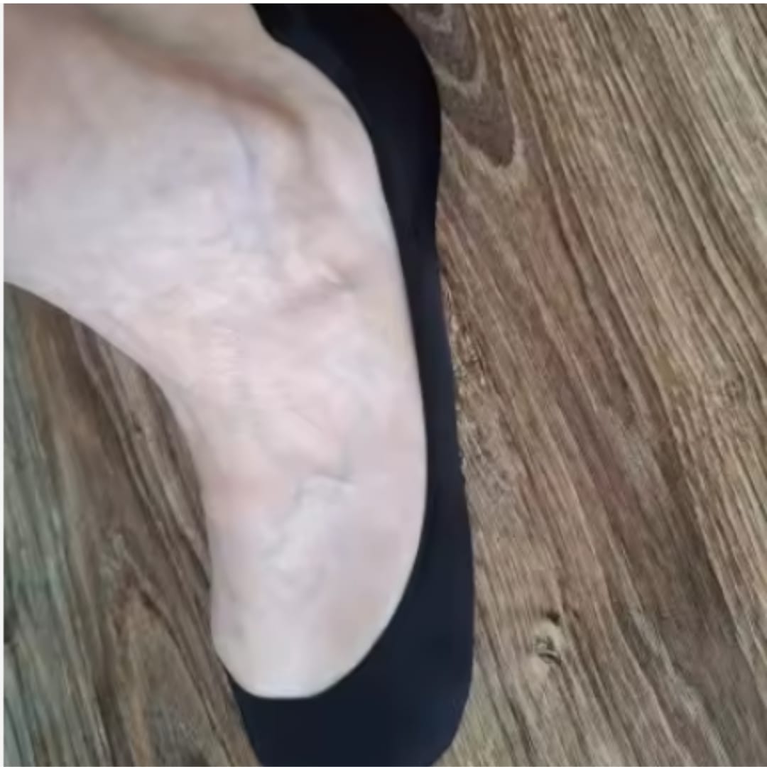 Customer photo review of Novira-Calzini Antifatica per Dolore ai Piedi