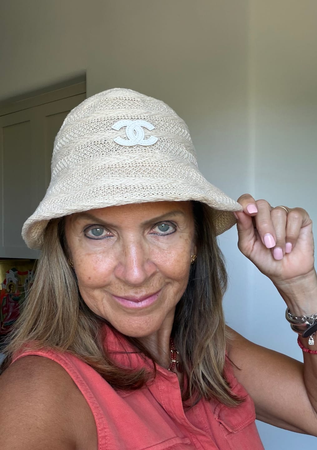 Customer photo review of Chic Minimalist Summer Bucket Hat in Natural Beige