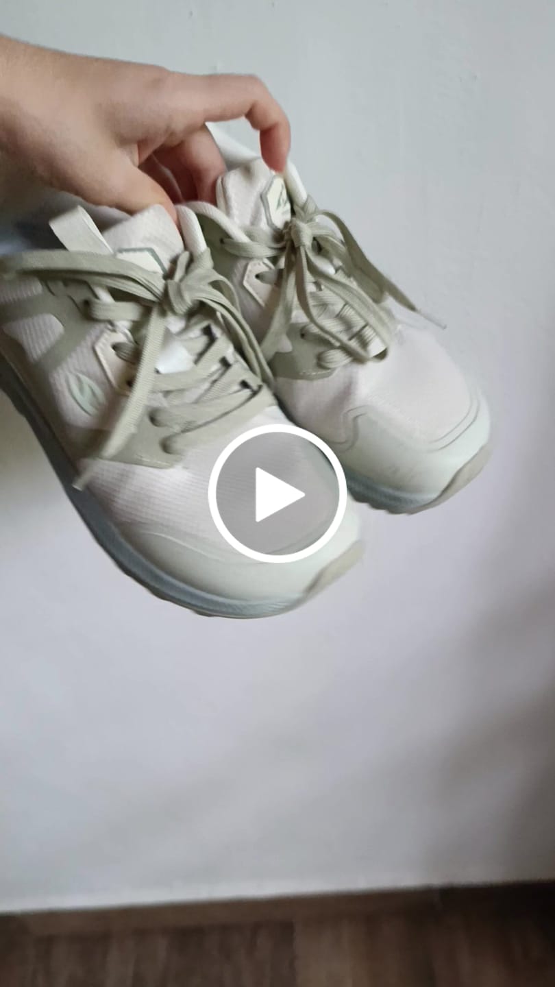 Customer video review of Aurora - Wide Toe Sneakers