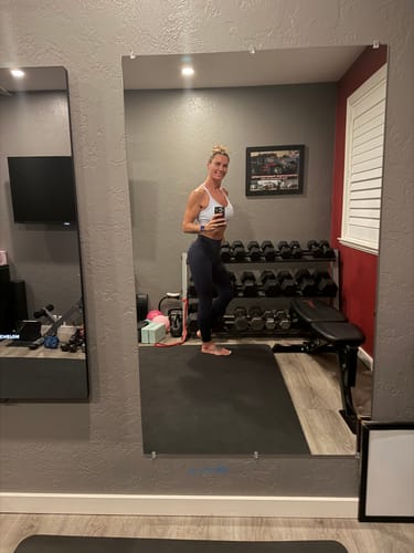 Customer photo review of DAYDREAM Strappy Sports Bra