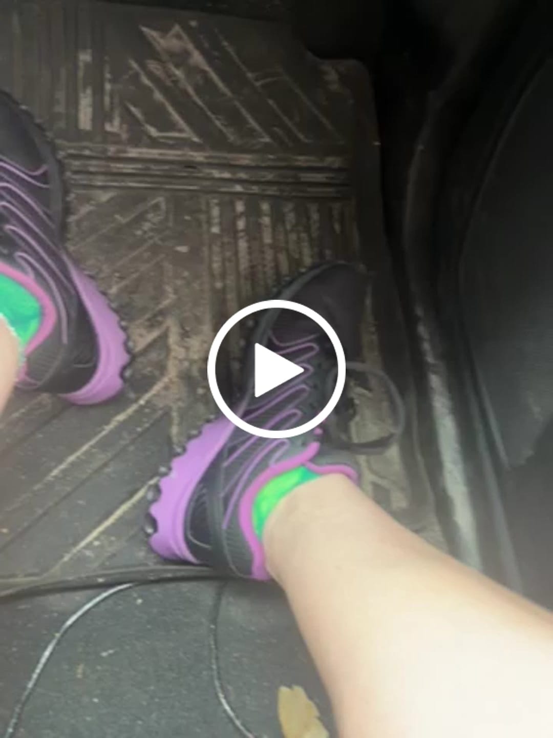 Customer video review of 97112-035-M | TUBES 200 | BLACK/HYACINTH VIOLET