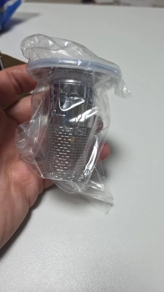 Customer photo review of Calviro SafeCatch™ Wastafelstop
