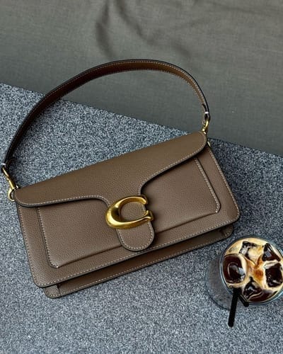 Customer photo review of Coach Tabby 20