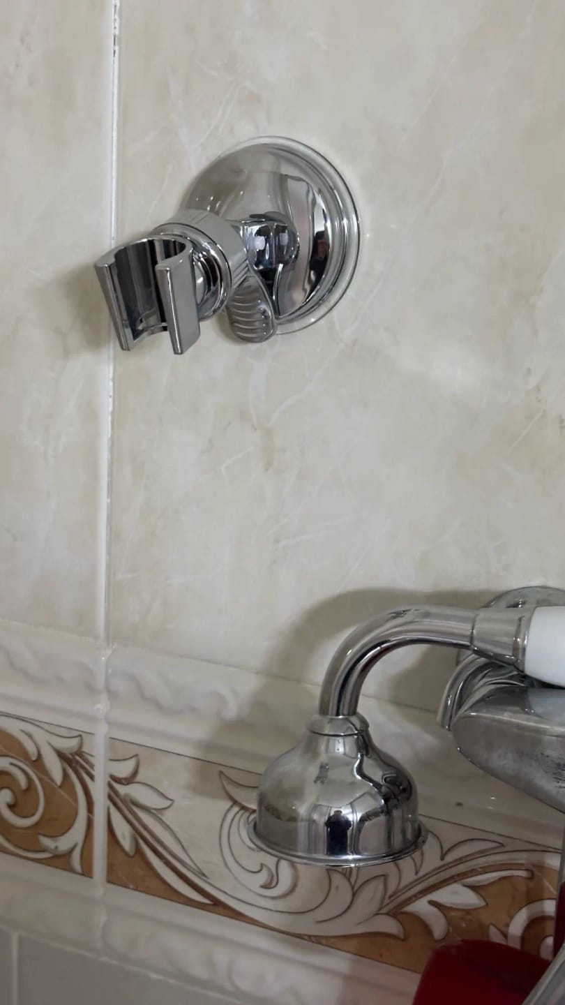 Customer photo review of Adjustable Suction Cup Shower Head Holder (No Drill)