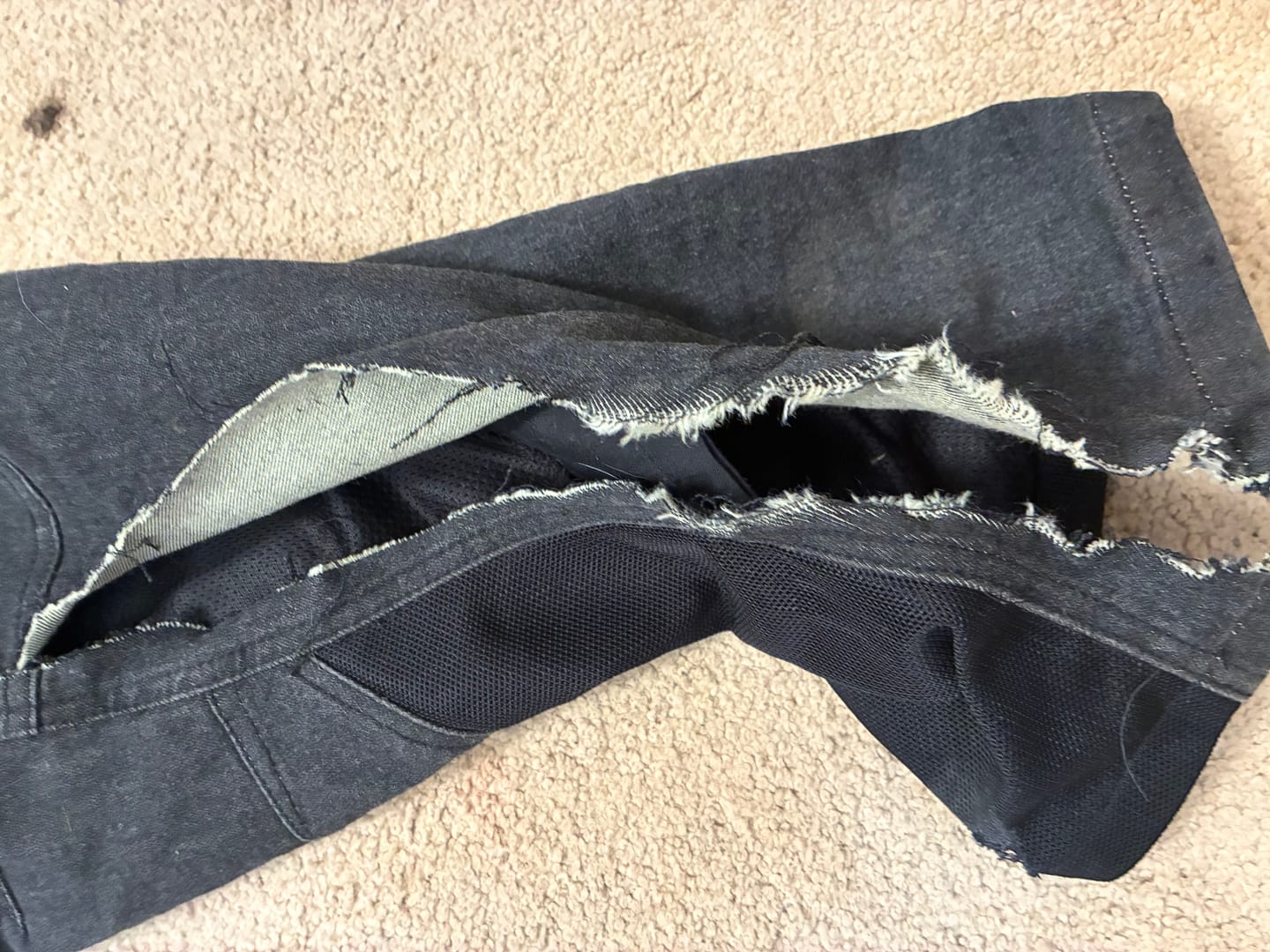 Customer photo review of Flexguard® Air Protective Mesh Motorcycle Jeans (Bootcut Edition)