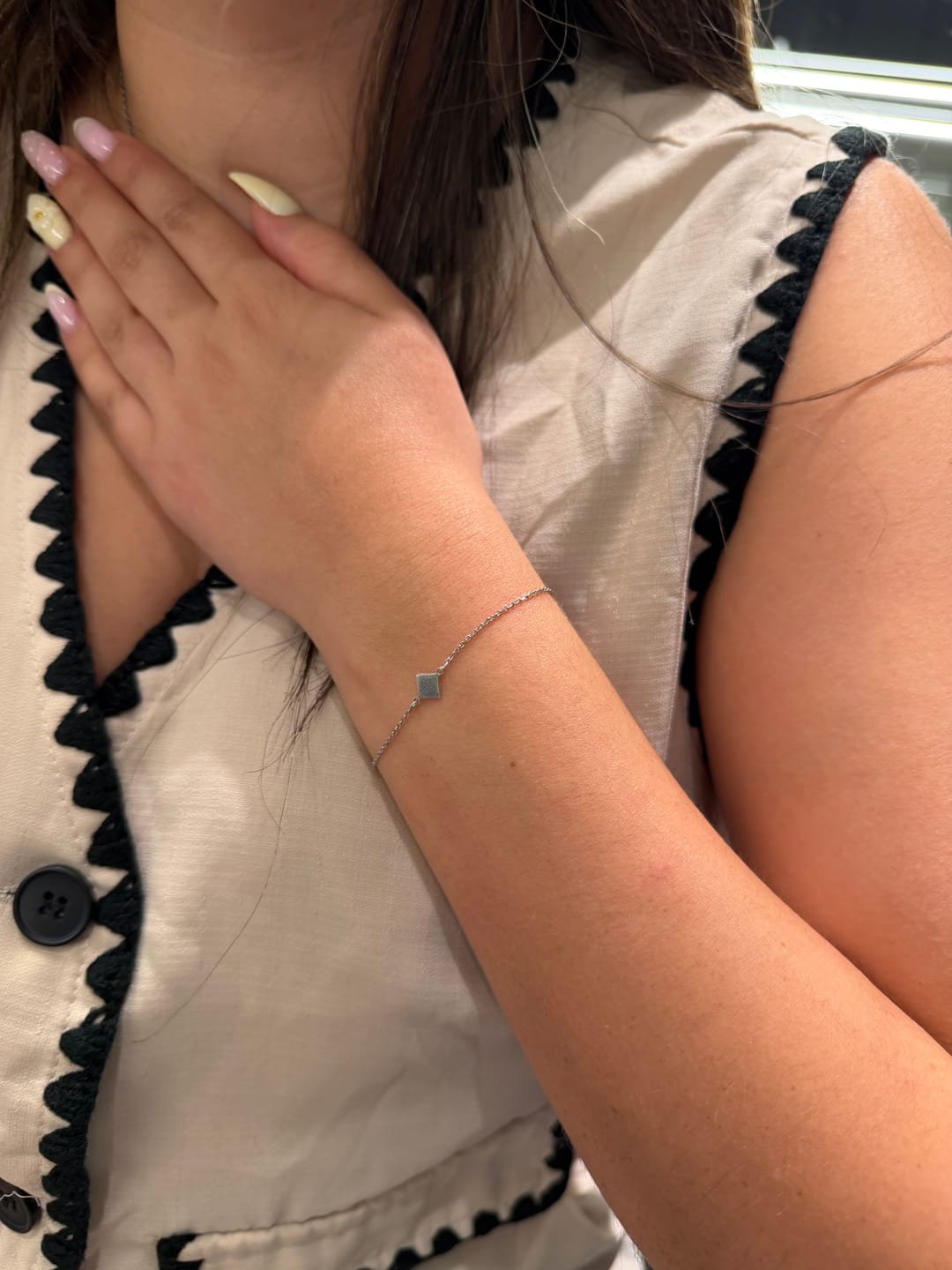 Customer photo review of Rhombus Bracelet