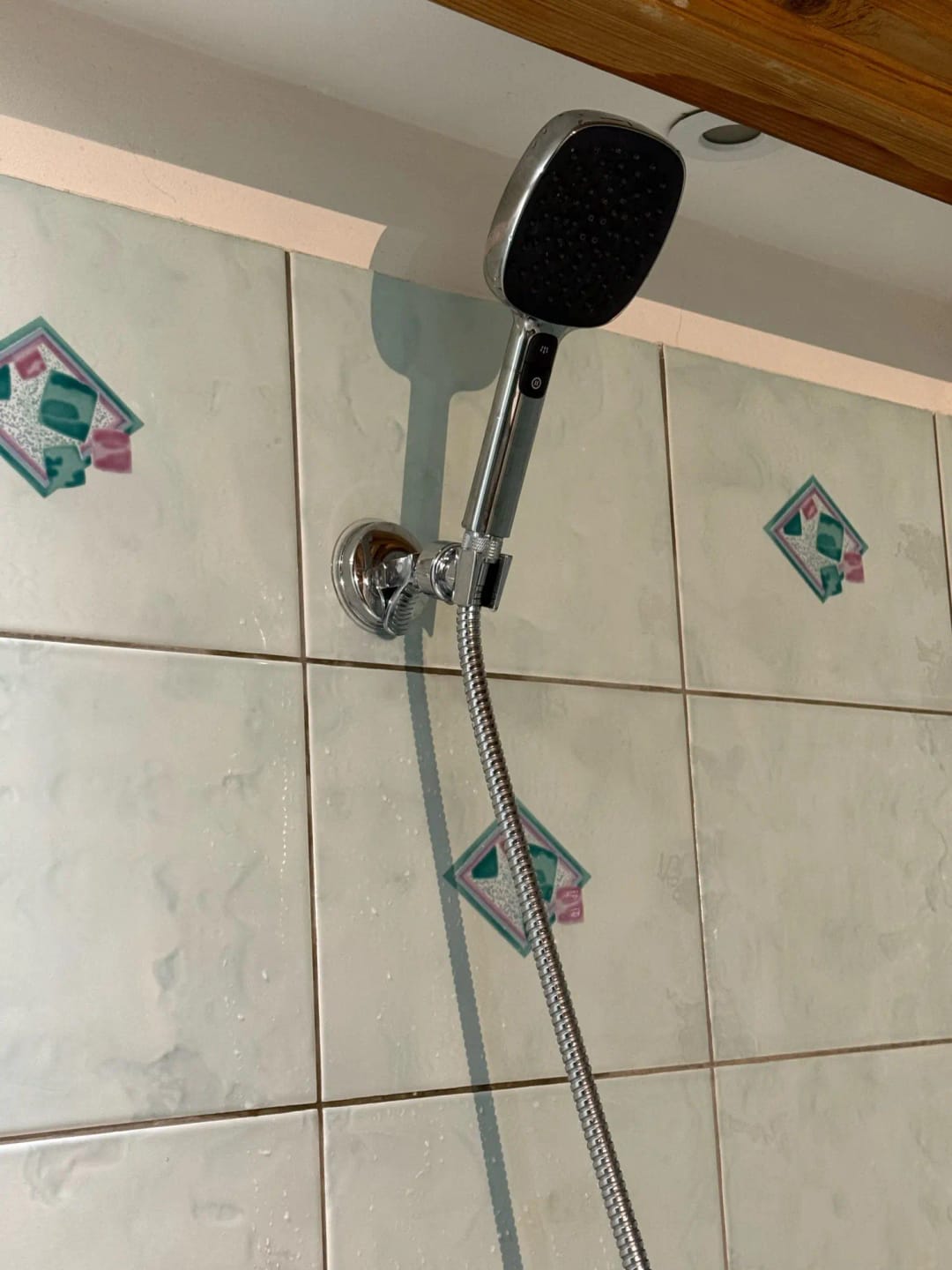 Customer photo review of Adjustable Suction Cup Shower Head Holder (No Drill)