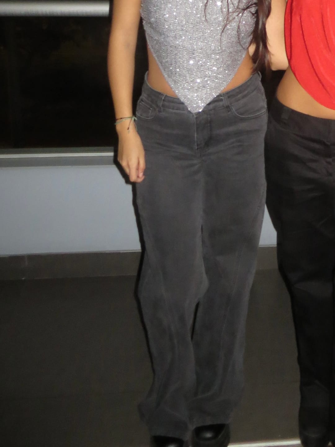 Customer photo review of Pantalón Corte Pierna Black