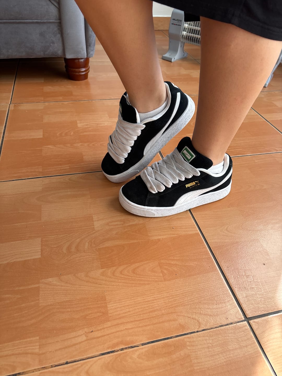 Customer photo review of Zapatillas Puma Suede XL Unisex Negro