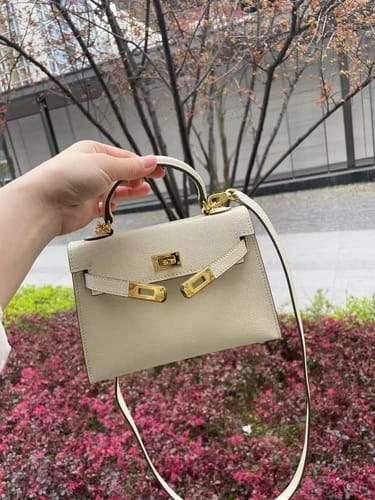 Customer photo review of Kelly 19