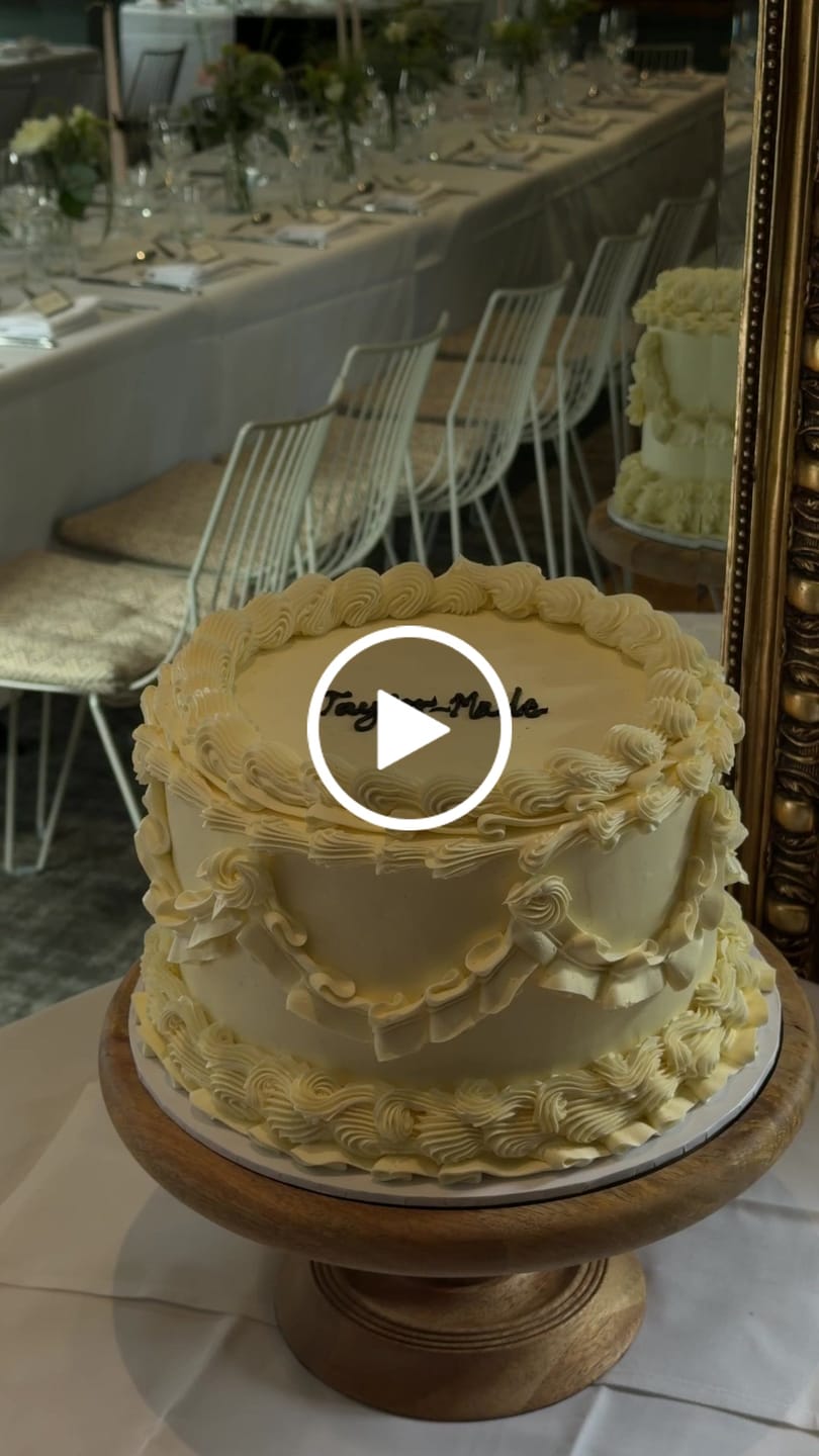 Customer video review of Vintage Cake - Single Colour