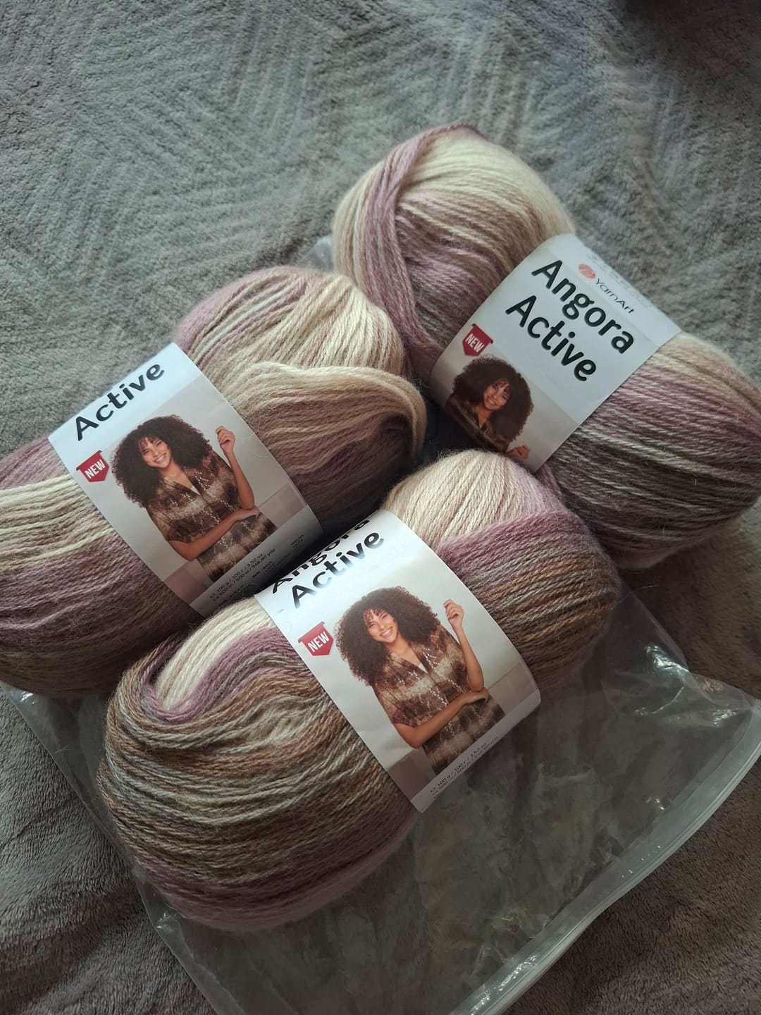 Customer photo review of YarnArt Angora Active