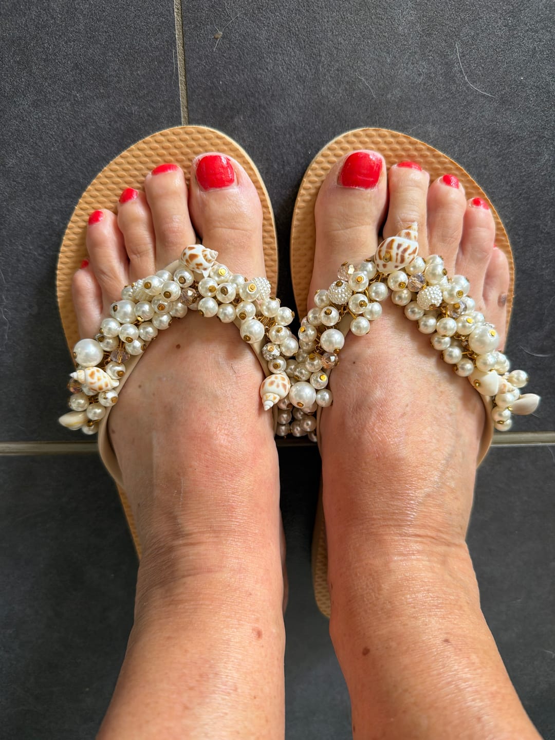 Customer photo review of Flip-Flop / Muschel - Beige