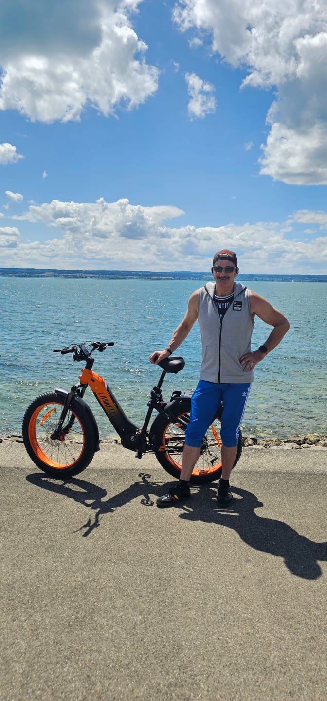 Customer photo review of Lankeleisi MG600 Plus 26" Fat Bike 960Wh All Terrain SUV E-Bike with Switchable Sensor 48V 20Ah Battery