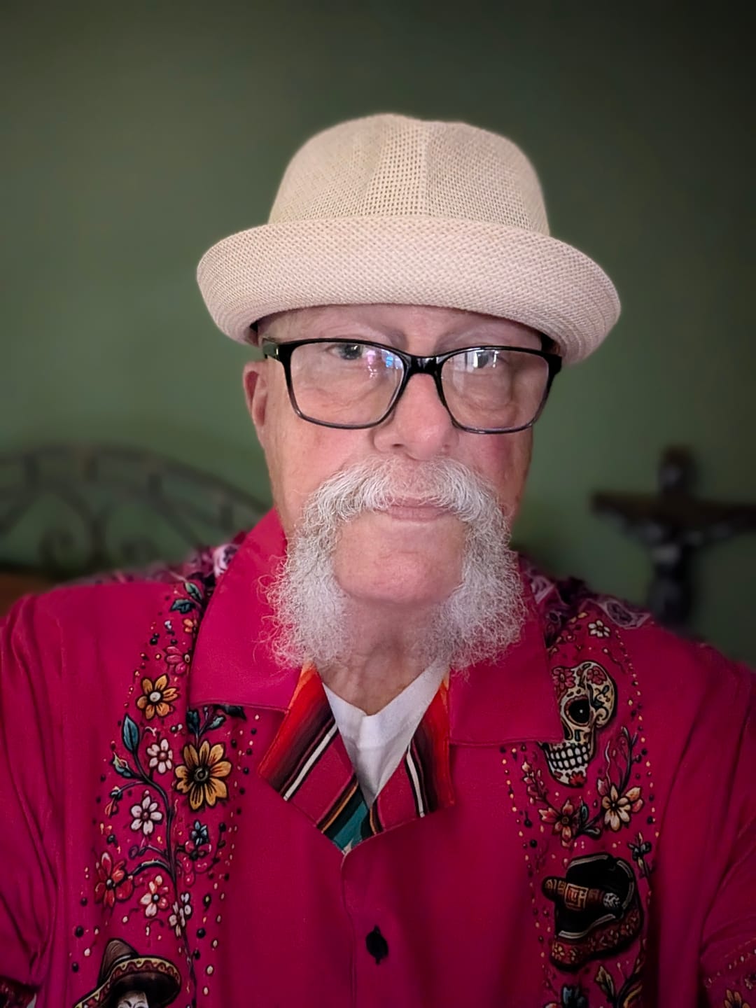 Customer photo review of El Jefe Azteca Hueso Guayabera