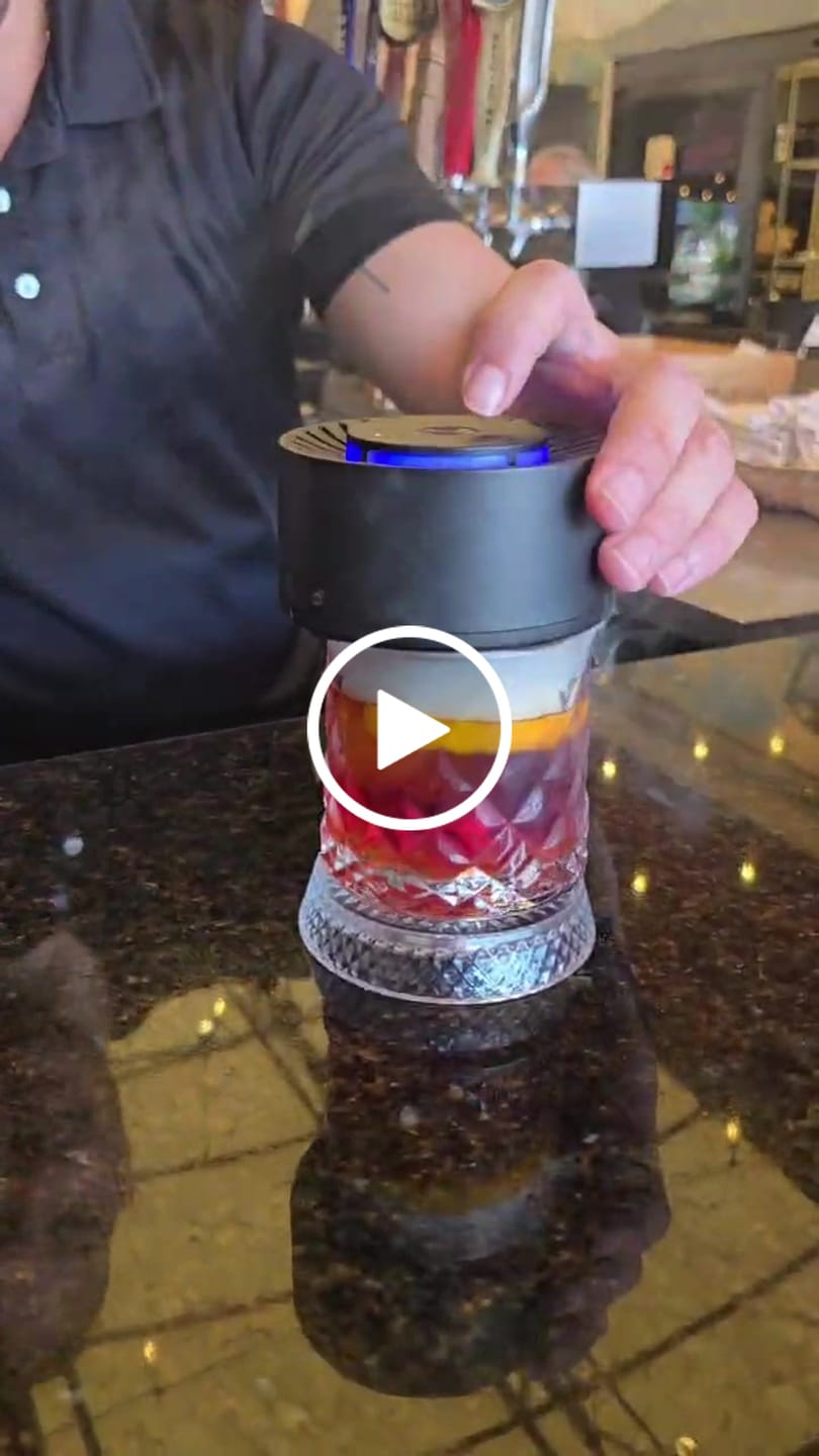 Customer video review of DrinkSmoked™ Original Infinite Spin Crystal