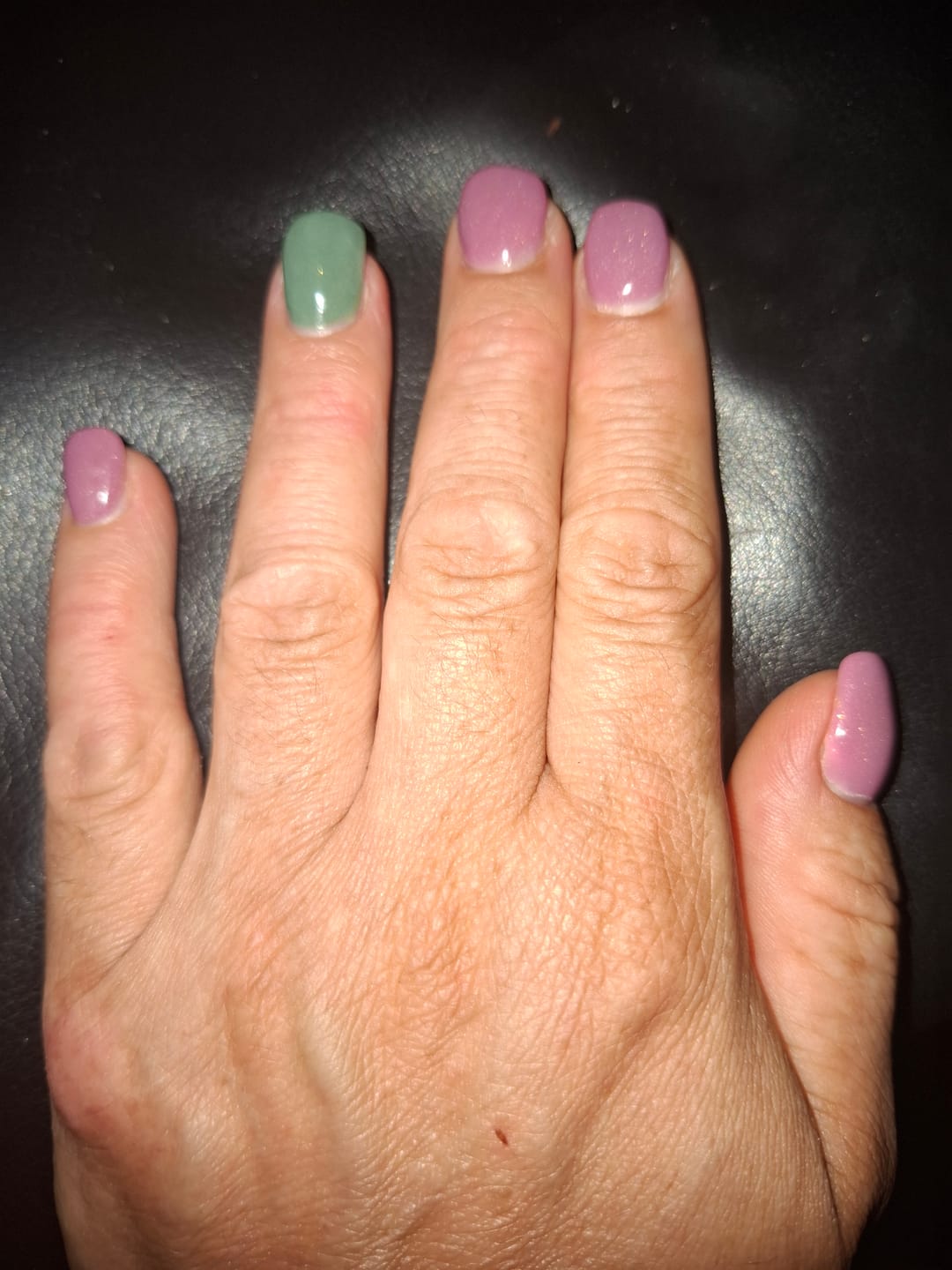 Customer photo review of Mauve Whisper Dipping Powder