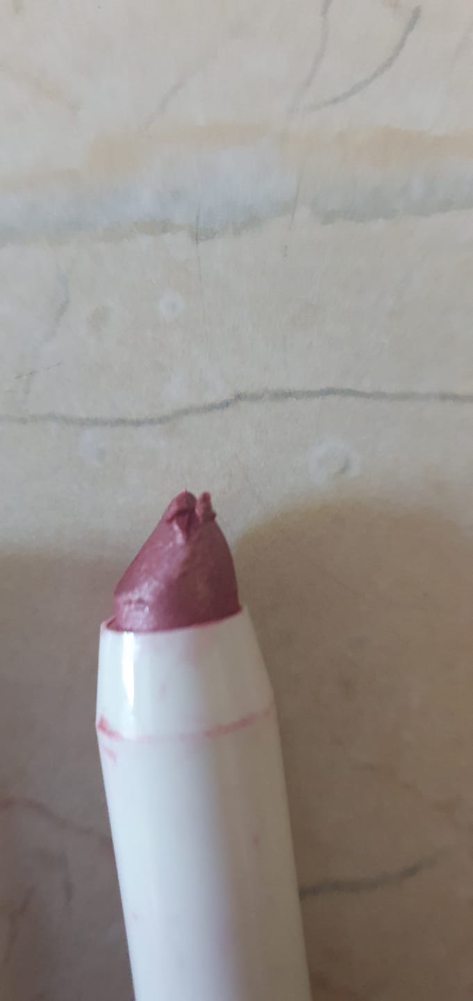 Customer photo review of 406 - Lippenstift Fuchsie