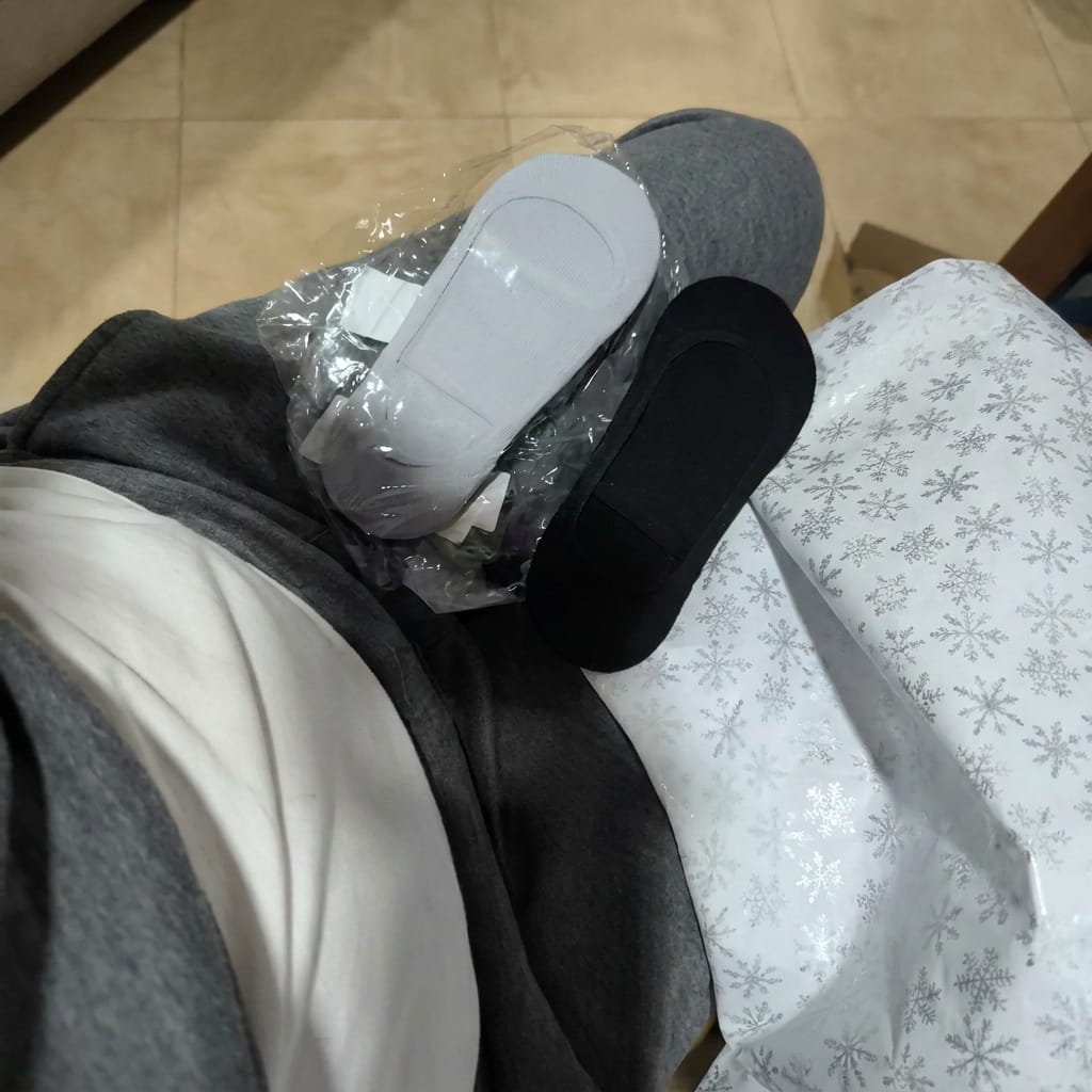 Customer photo review of Novira-Calzini Antifatica per Dolore ai Piedi