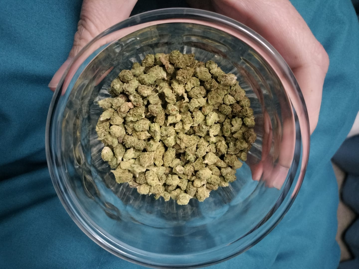 Customer photo review of 1 Oz Cheap THCA Small Buds