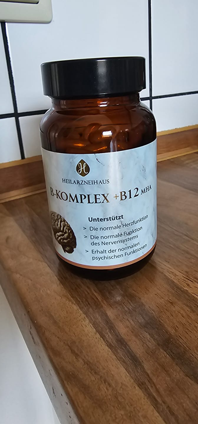 Customer photo review of Vitamin B-Komplex hochdosiert Kapseln