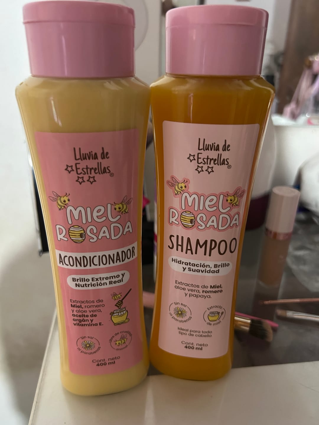 Customer photo review of SHAMPOO+ACONDICIONADOR MIEL ROSADA