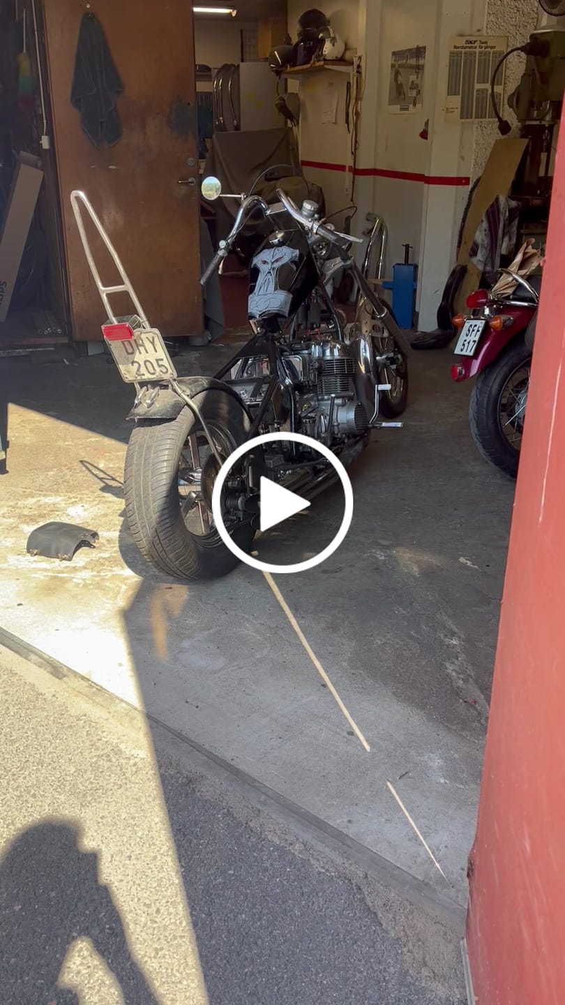 Customer video review of 1971-76 Honda CB750K Orange Side Cover Emblem Set ~ Replaces 87126-341-000