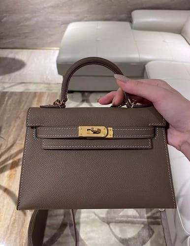 Customer photo review of Kelly 19