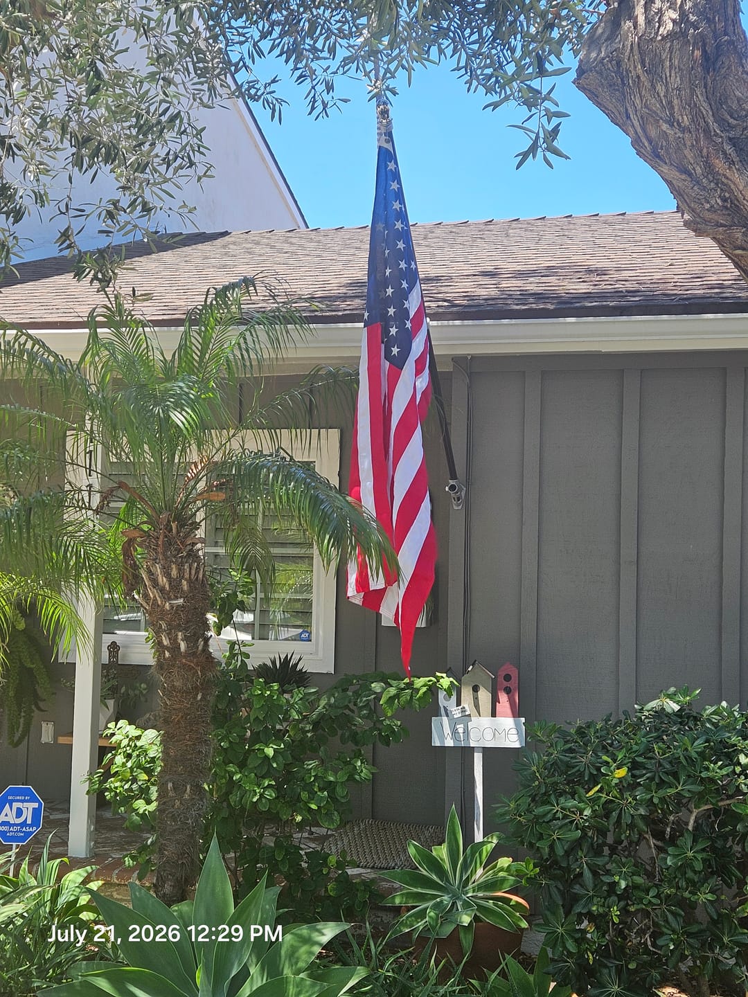Customer photo review of NEW! Prestige House Flag Pole - A Complete Wall-Mounted Kit