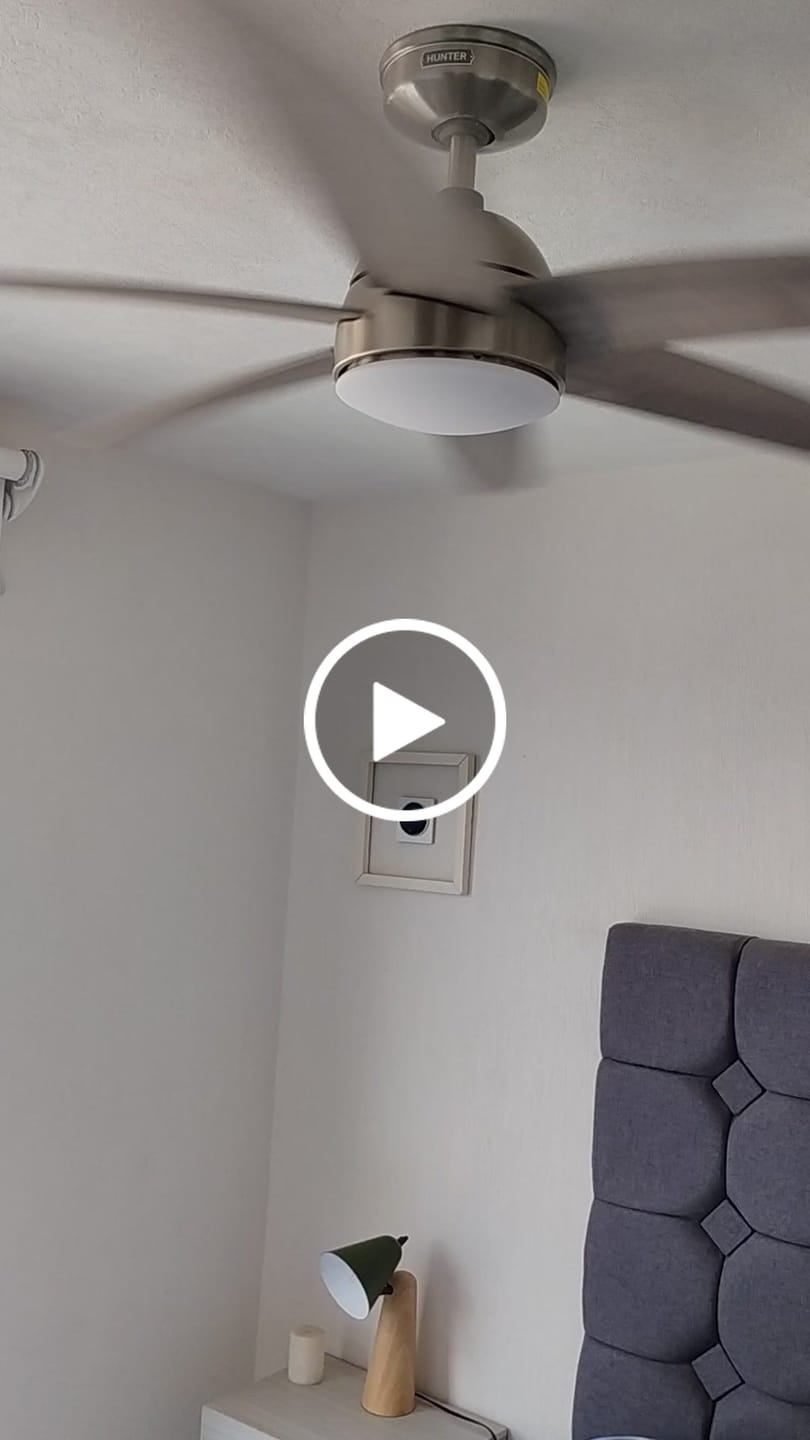 Customer video review of Ventilador de Techo Feldon con Luz LED 52 Pulgadas