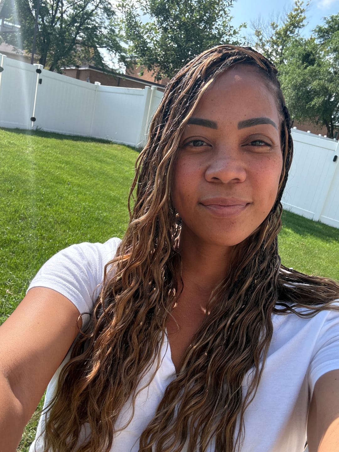 Customer photo review of #4/27/30 Mix Color Blend Loose Deep Wave Human Crochet Hair
