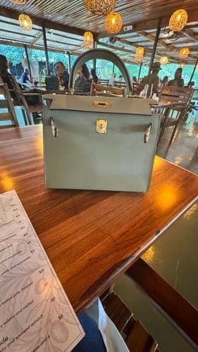 Customer photo review of LONDON BAG