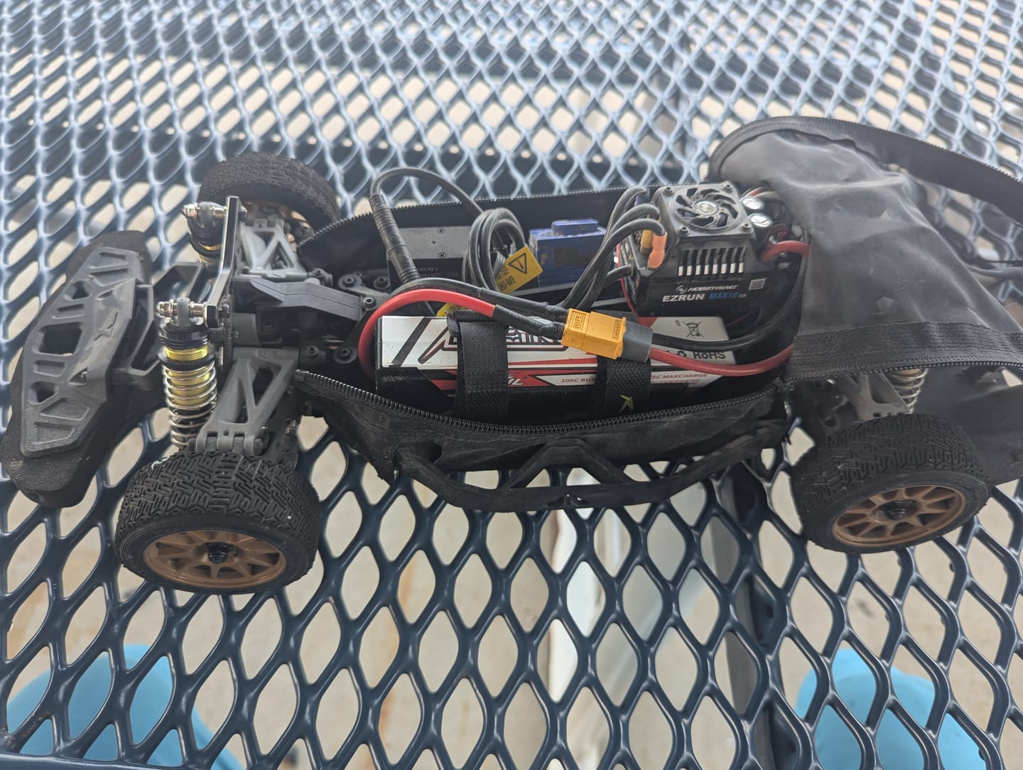 Customer photo review of Aluminum Servo Conversion Block For RZ001 and 1/10 Rally Car