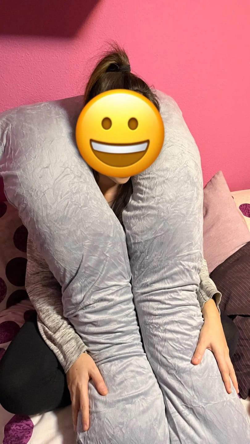 Customer photo review of Cojín en Forma de U