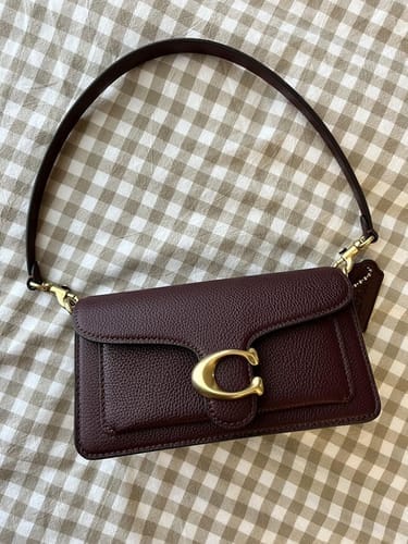 Customer photo review of Coach Tabby 20