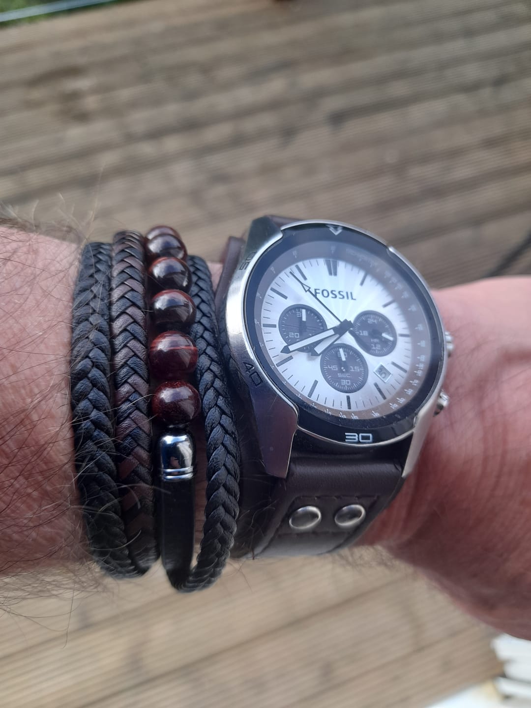 Customer photo review of Buddha Stones Tiger Eye Lava Rock Black Onyx Lazurite Lapis Lazuli Hematite Bead Positive Leather Bracelet