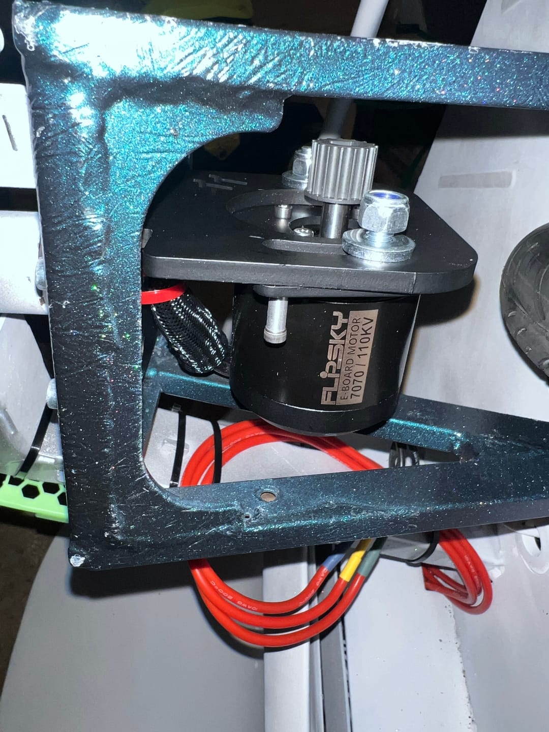 Customer photo review of Adjustable 7070 Motor Mount for OEM Stock Fork